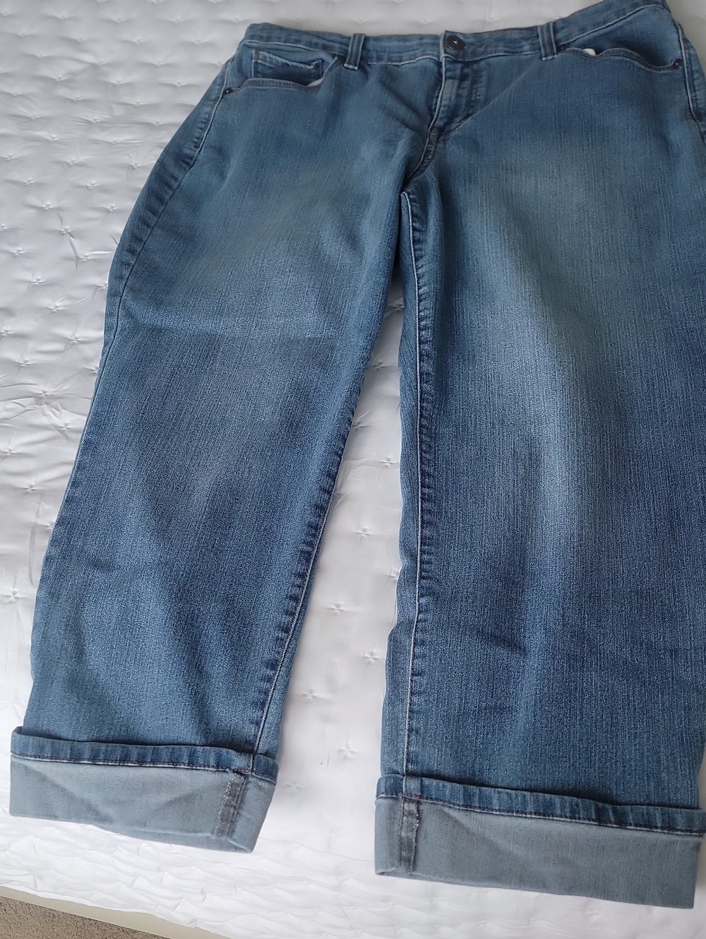 Style & Co. Light Blue Cropped Ankle Jeans, Size 12